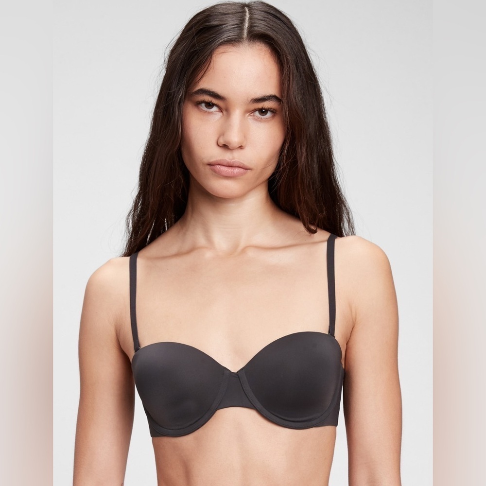 NWT Gap Body Multiway T-Shirt Black Bra Size 34B